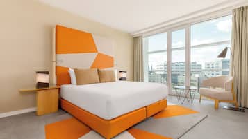 Minibar, két bảo mật tại phòng, trang trí khác biệt