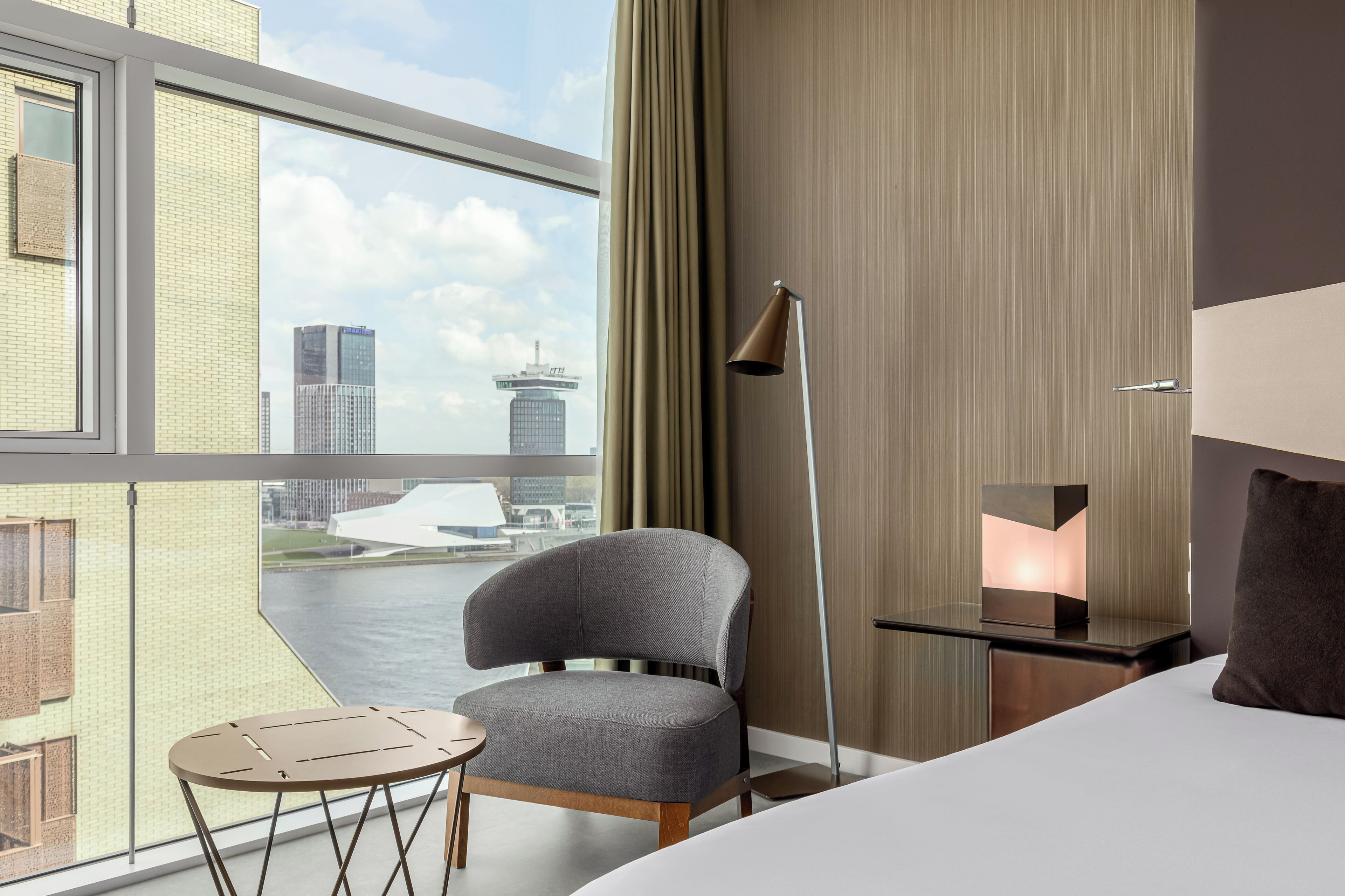 Superior tweepersoonskamer, 1 queensize bed | Een minibar, een kluis op de kamer, individueel gedecoreerd