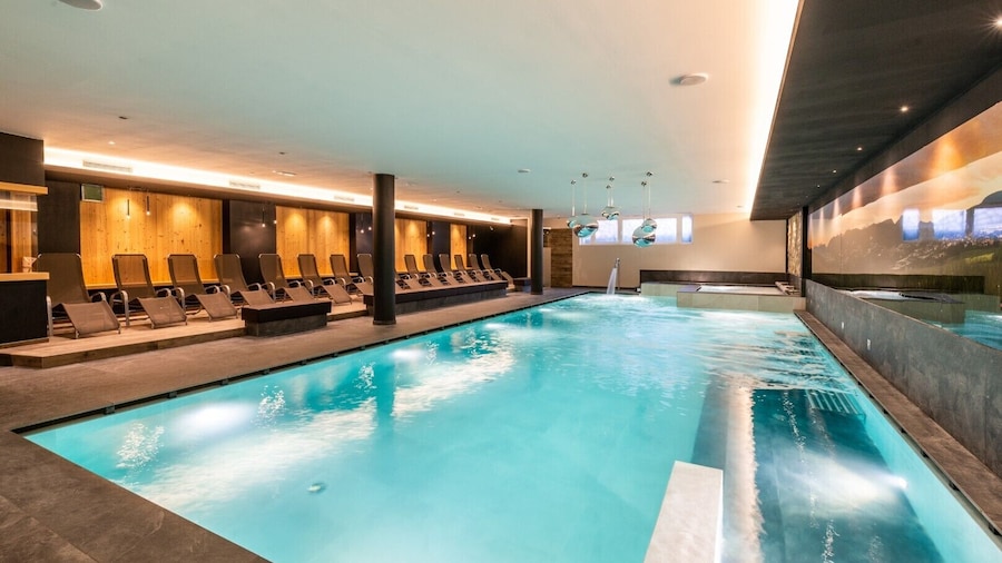 Lady Maria Hotel & Resort