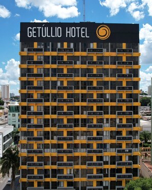 Unclassified image, 5 of 25, button - Getúllio Hotel (Cuiabá)