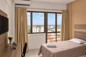 Unclassified image, 2 of 25, button - Getúllio Hotel (Cuiabá)
