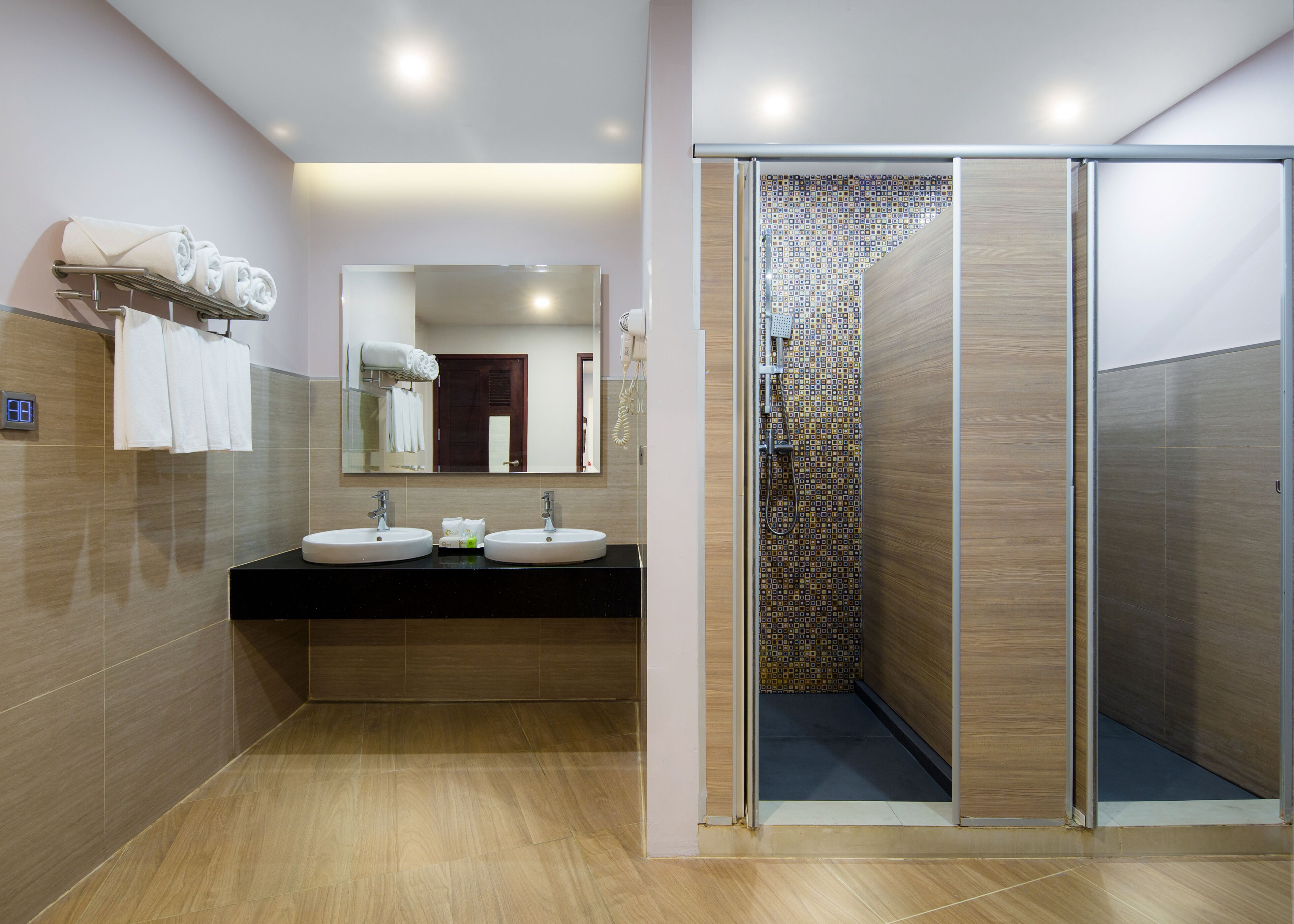 Photo - Aiyara Grand Hotel