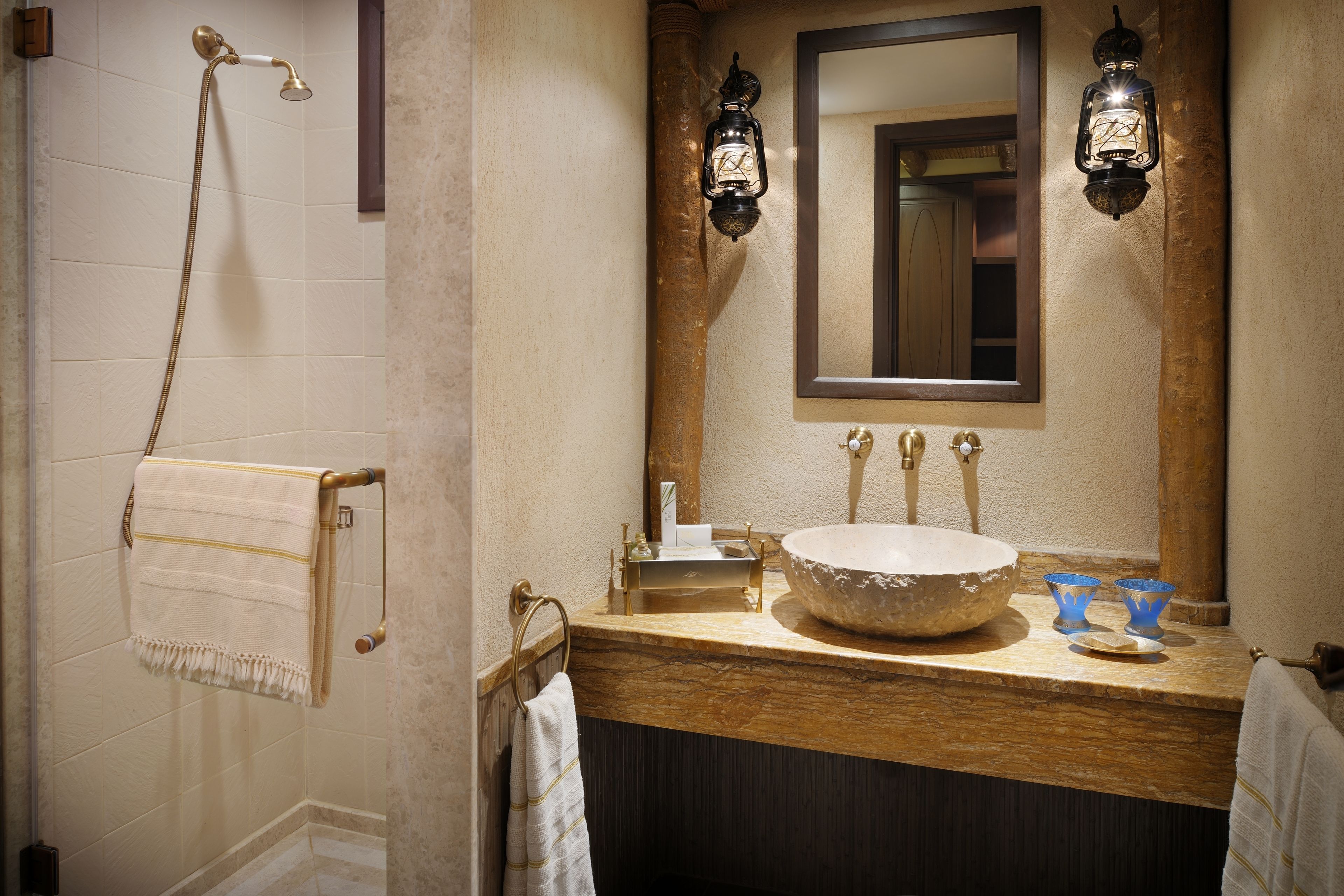 shower, free toiletries, towels