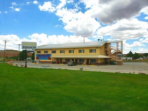 Mặt tiền nơi lưu trú