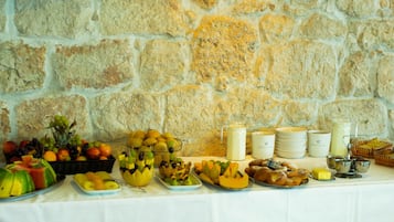 Petit déjeuner continental compris tous les jours