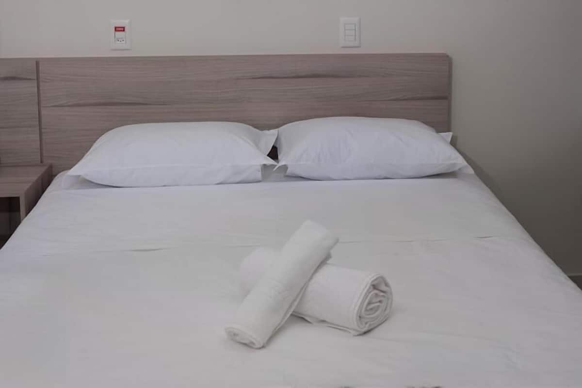 deluxe double room | minibar, desk, blackout curtains, free wifi