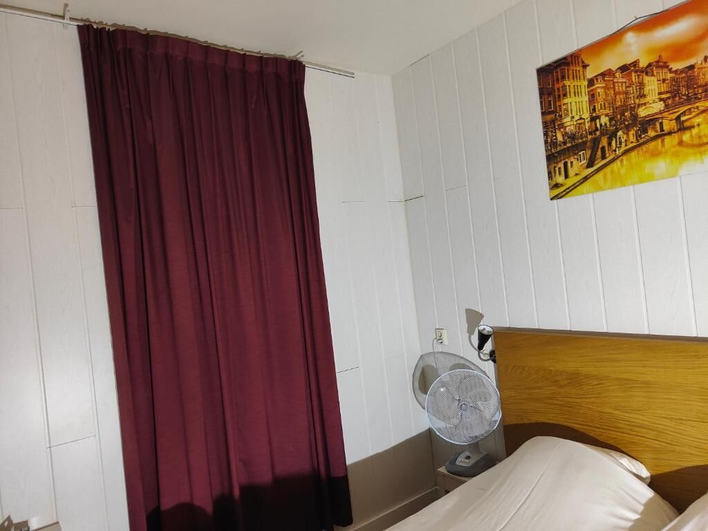 Photo - Hotel Holland Lodge