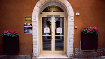 Entrada de la propiedad