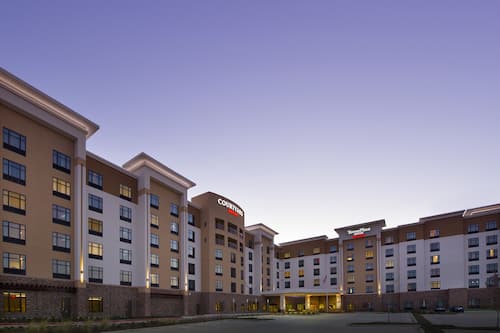 Façade de l’hébergement – soirée/nuit
