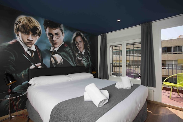 Family Room, Terrace | Premium bedding, in-room safe, individually furnished, desk