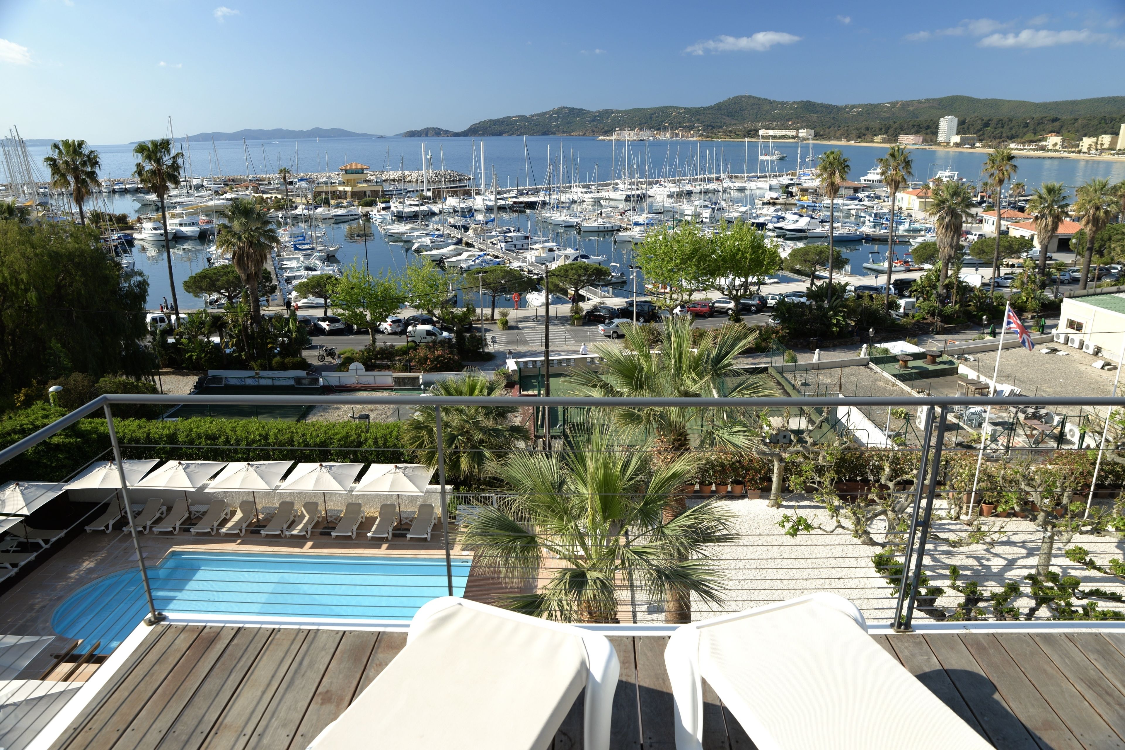 privilege, sea view | terrace/patio