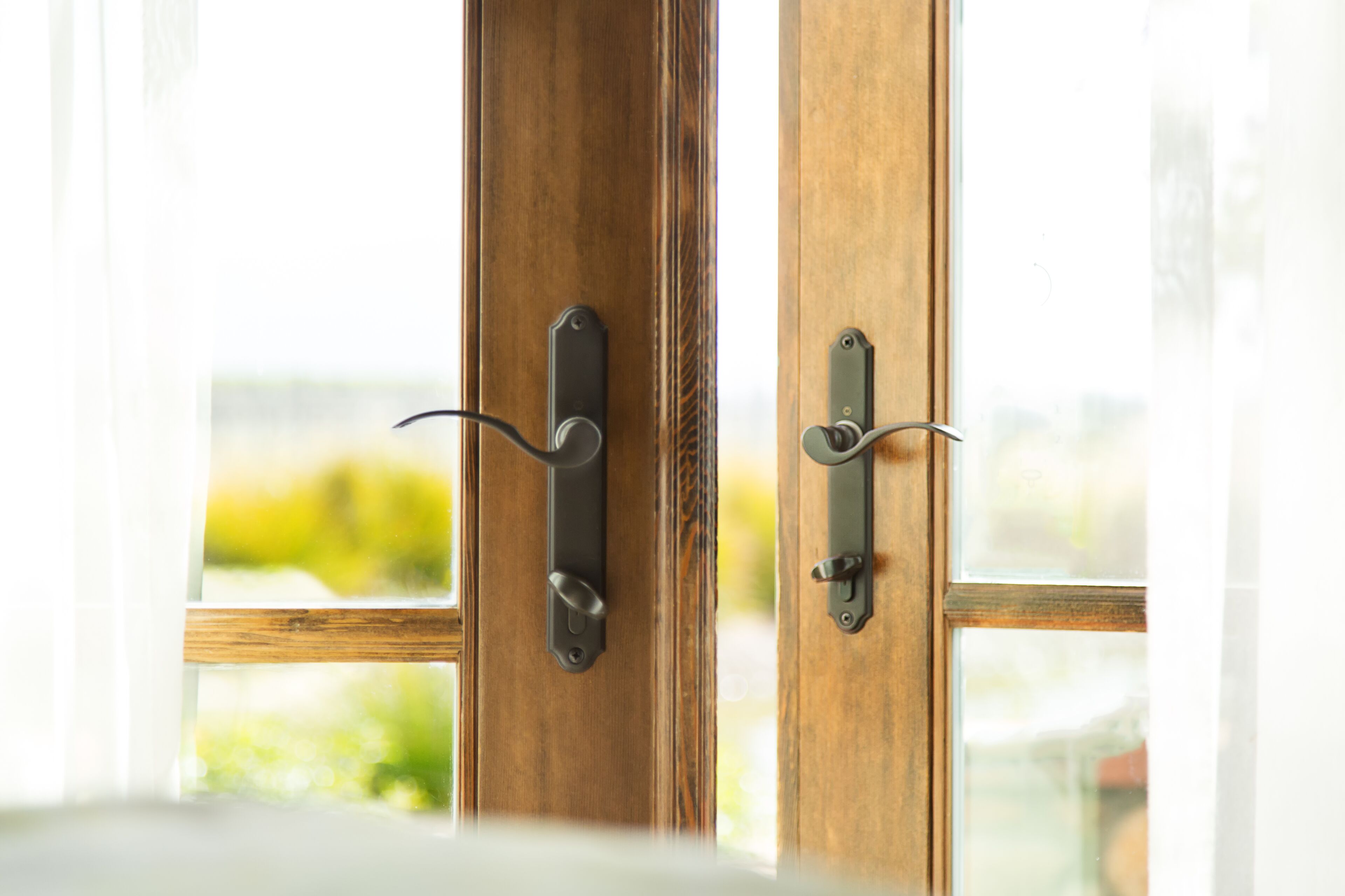 premium bedding, pillow-top beds, in-room safe, desk