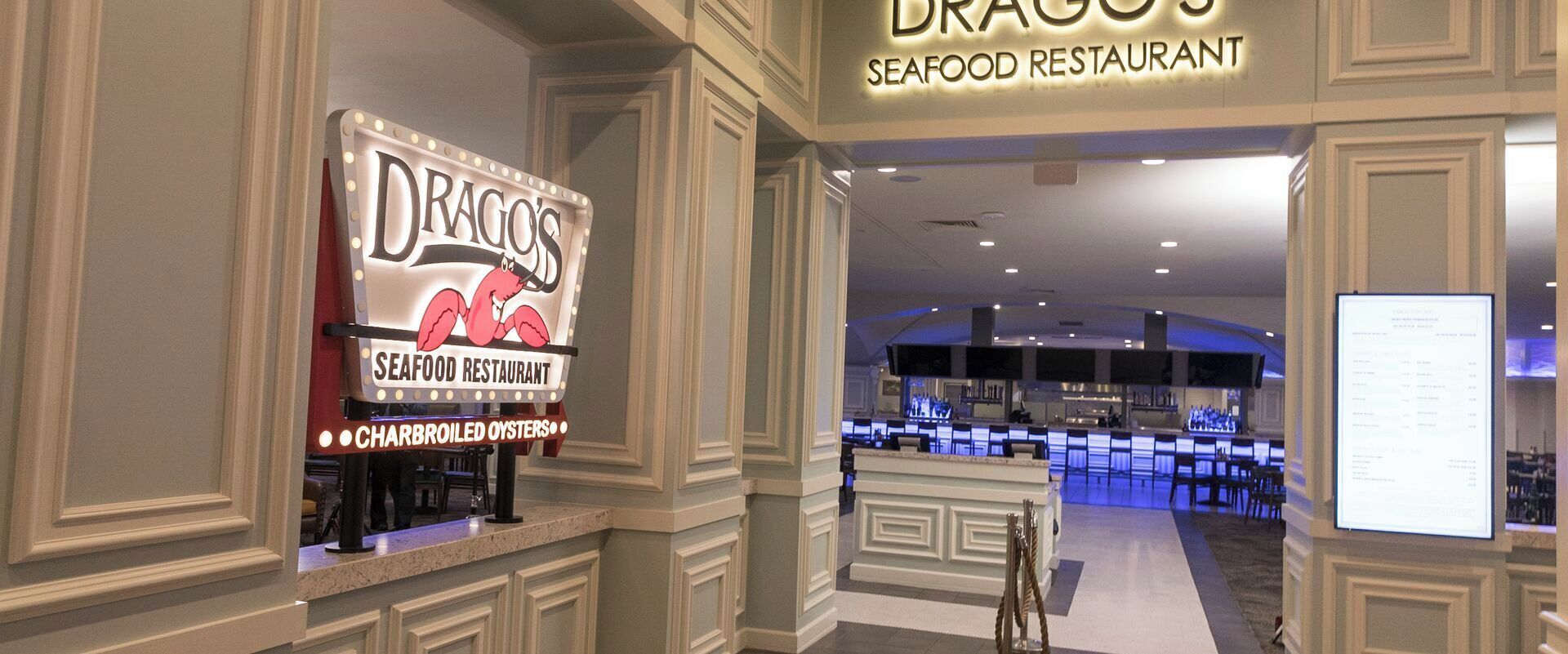 5 restaurants, breakfast, lunch, dinner served; american cuisine