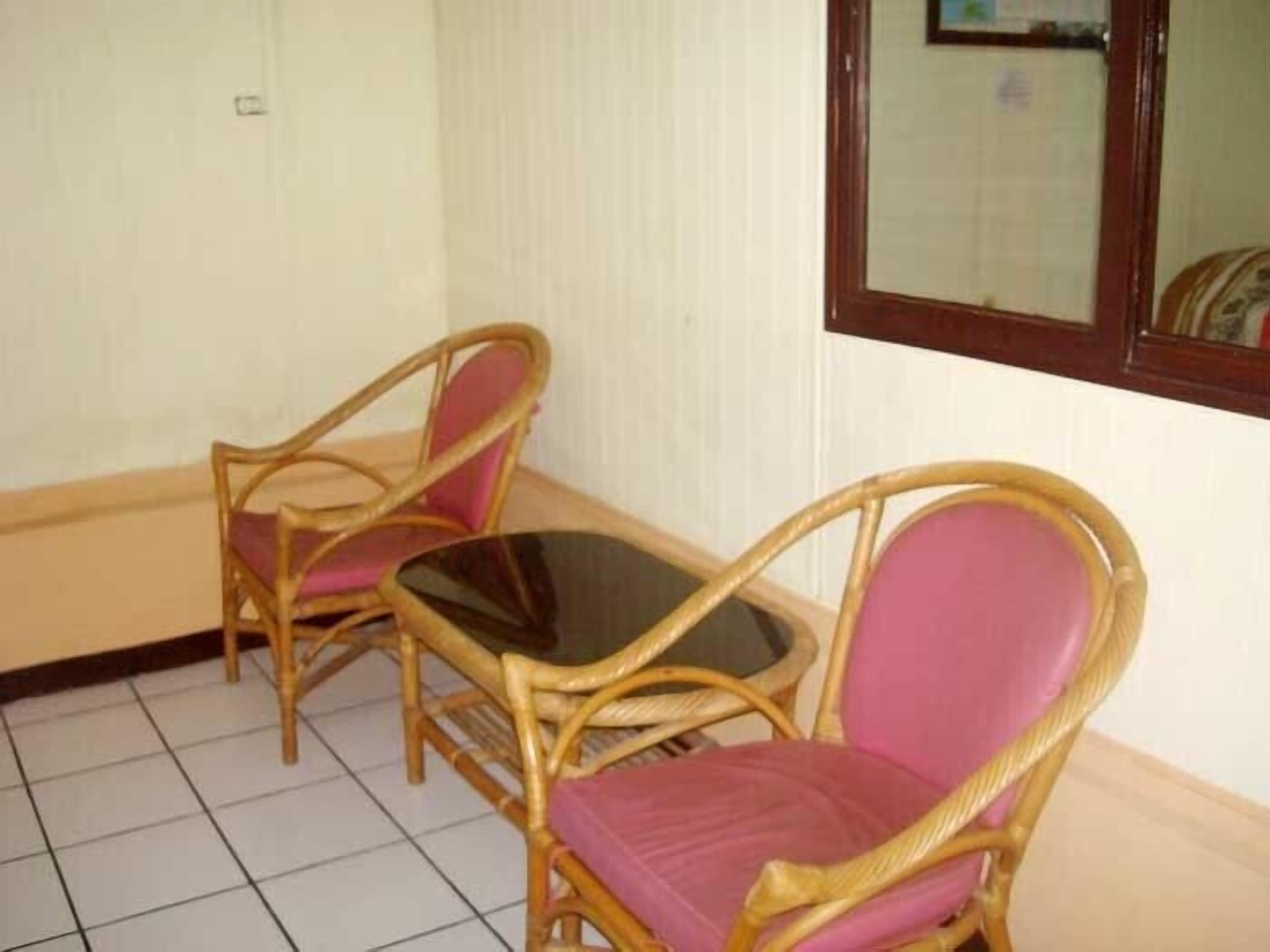 ロビー応接スペース