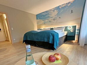 Premium Double Room with Forest/Ocean View | In-room safe, desk, free WiFi, bed sheets - Strandhotel Weissenhäuser Strand (Wangels)