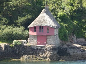 Point of interest - The Sloop Inn (Kingsbridge)