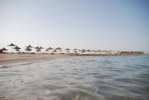 Unclassified image, 2 of 108, button - Royal Lagoons Resort & Aqua Park (Hurghada)