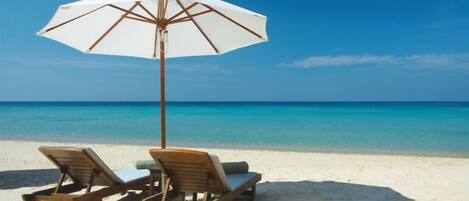 Beach nearby, beach towels