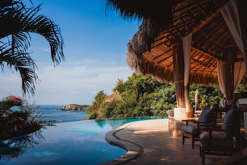 ZOA Hotel - Michelin Key Winner - Adults Only