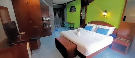 Chambre Double Deluxe | 1 chambre, literie hypoallergénique, coffres-forts dans les chambres