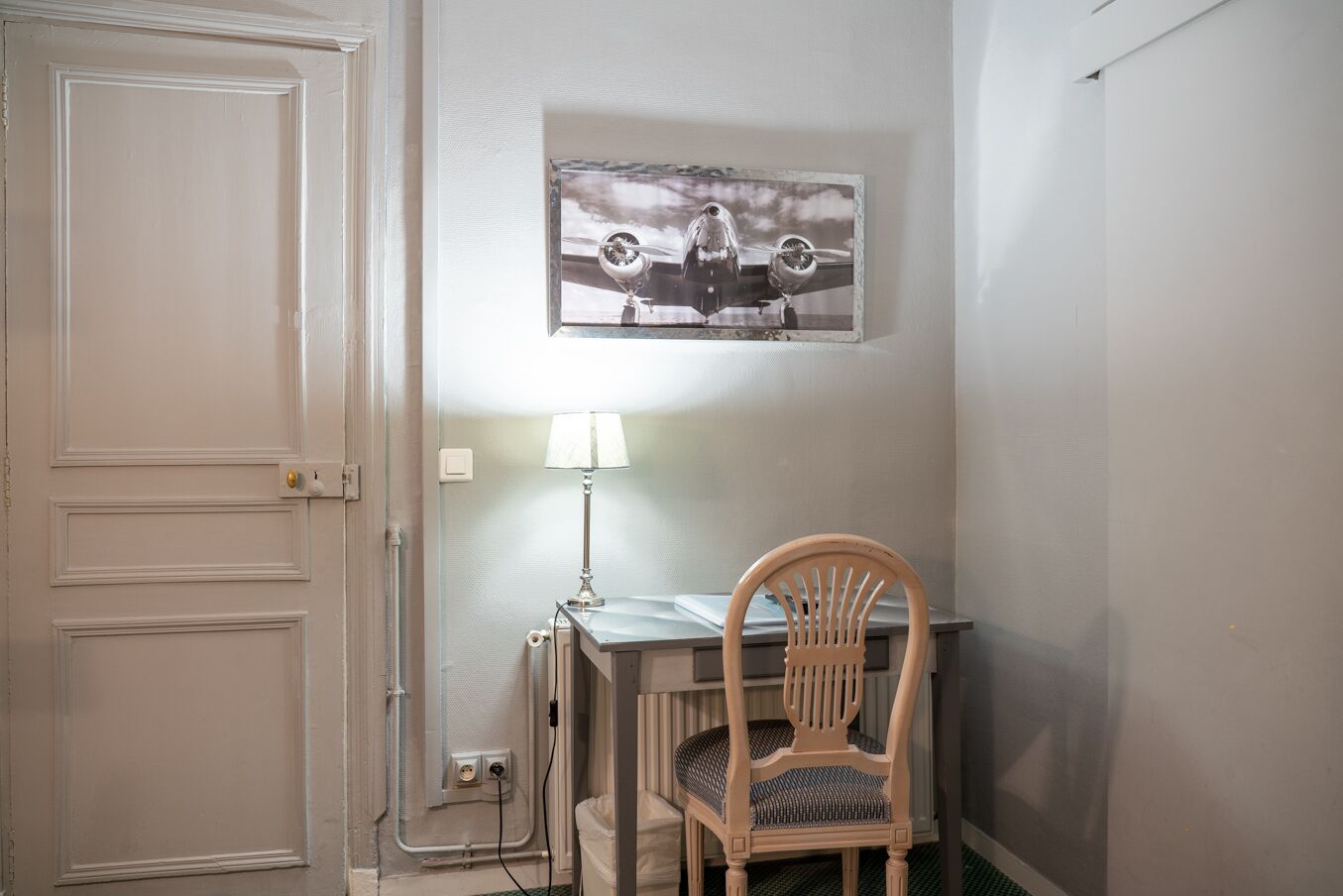 standard double room | individually decorated, blackout curtains, free wifi, bed sheets