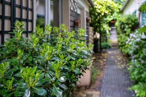 Exterior - Nouvel Hôtel Paris (Paris)