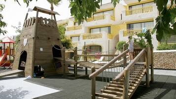 Children's play area - outdoor
