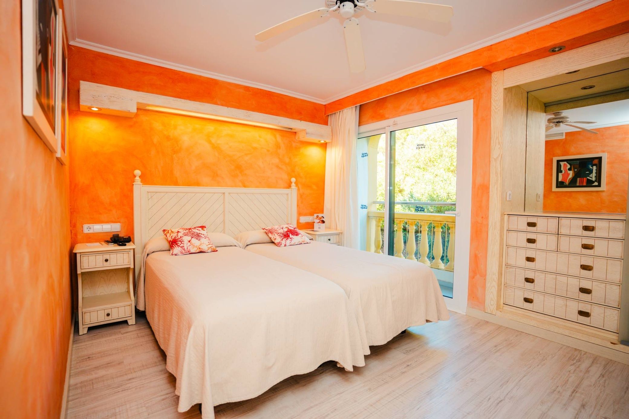 1 bedroom, in-room safe, cribs (free), WiFi (free)