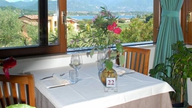 Breakfast, lunch and dinner served  - Locanda da Vittorio (Manerba del Garda)