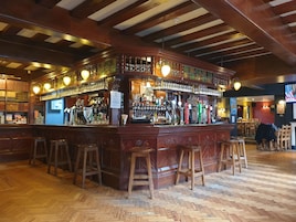 Bar (en la propiedad)