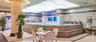 Tianshui Jinsha Hotel (Tianshui Station Commercial Street Pedestrian Street Branch)