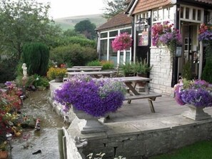 Exterior - The Kings Arms (Weymouth)