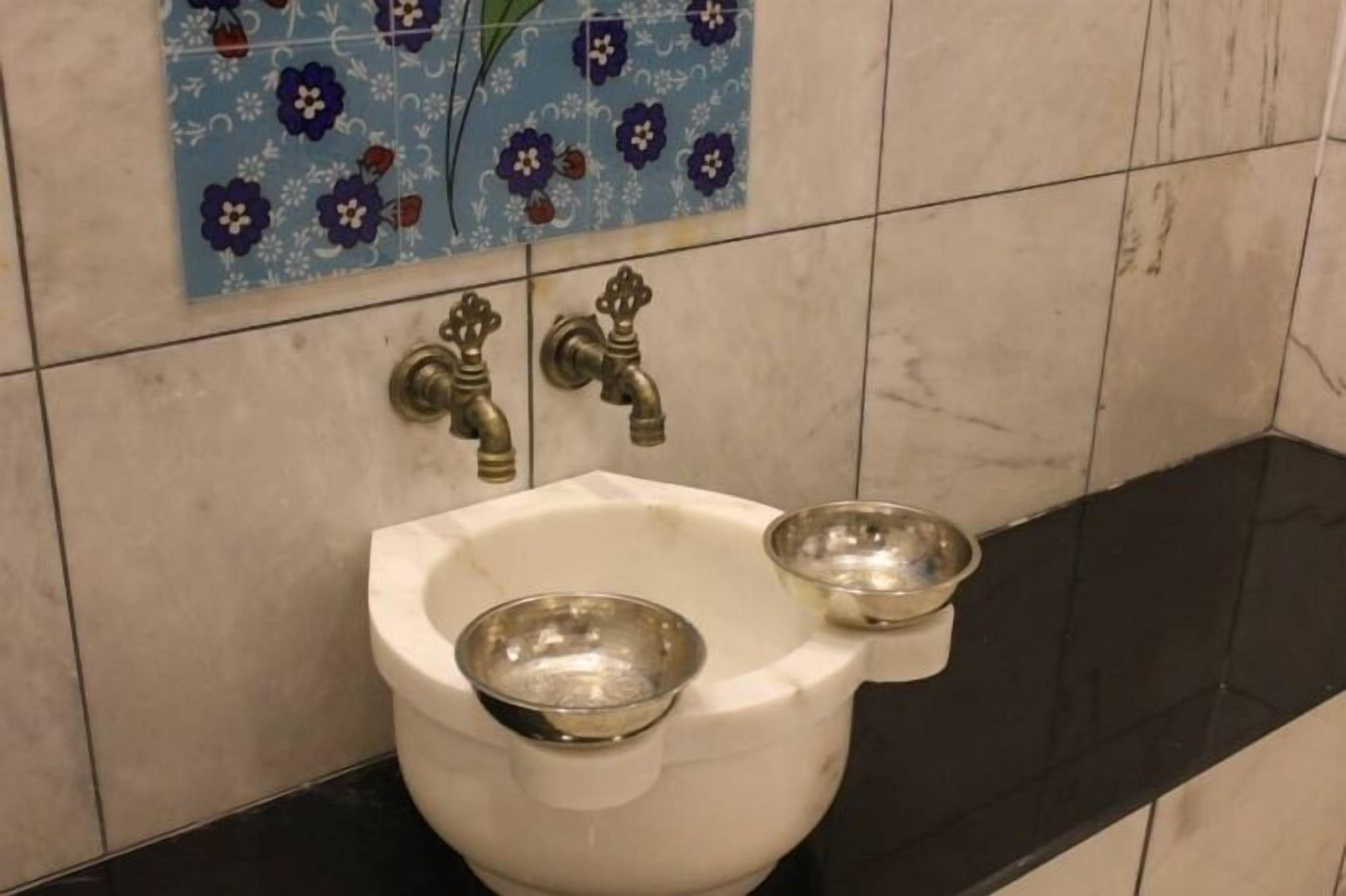 couples treatment room(s), sauna, steam room, turkish bath/hammam