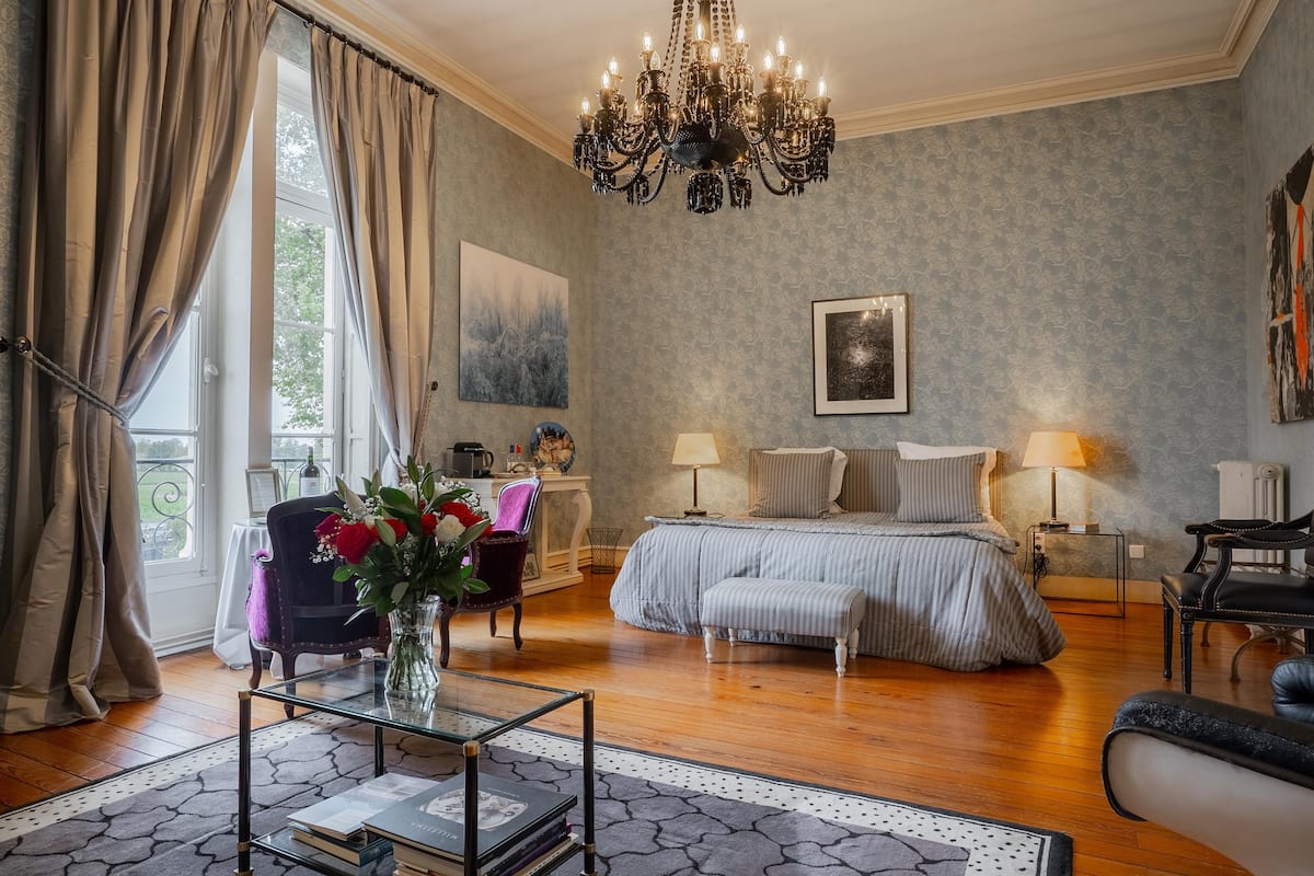 Suite | 1 slaapkamer, luxe beddengoed, een kluis op de kamer