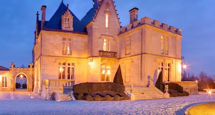 Château Pape Clément - Bernard Magrez Luxury Wine Experience