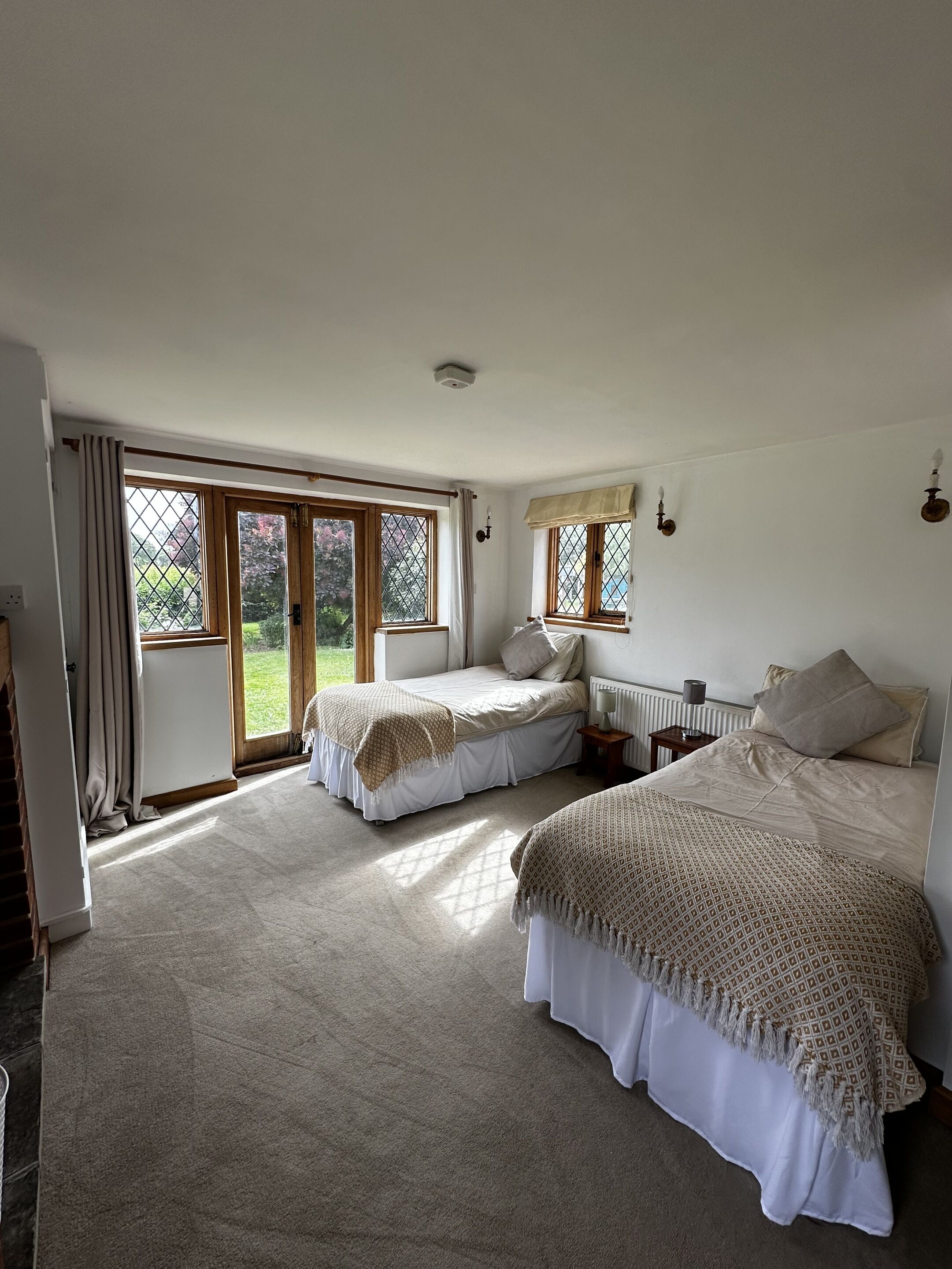 Twin Room, Private Bathroom (only shower available)