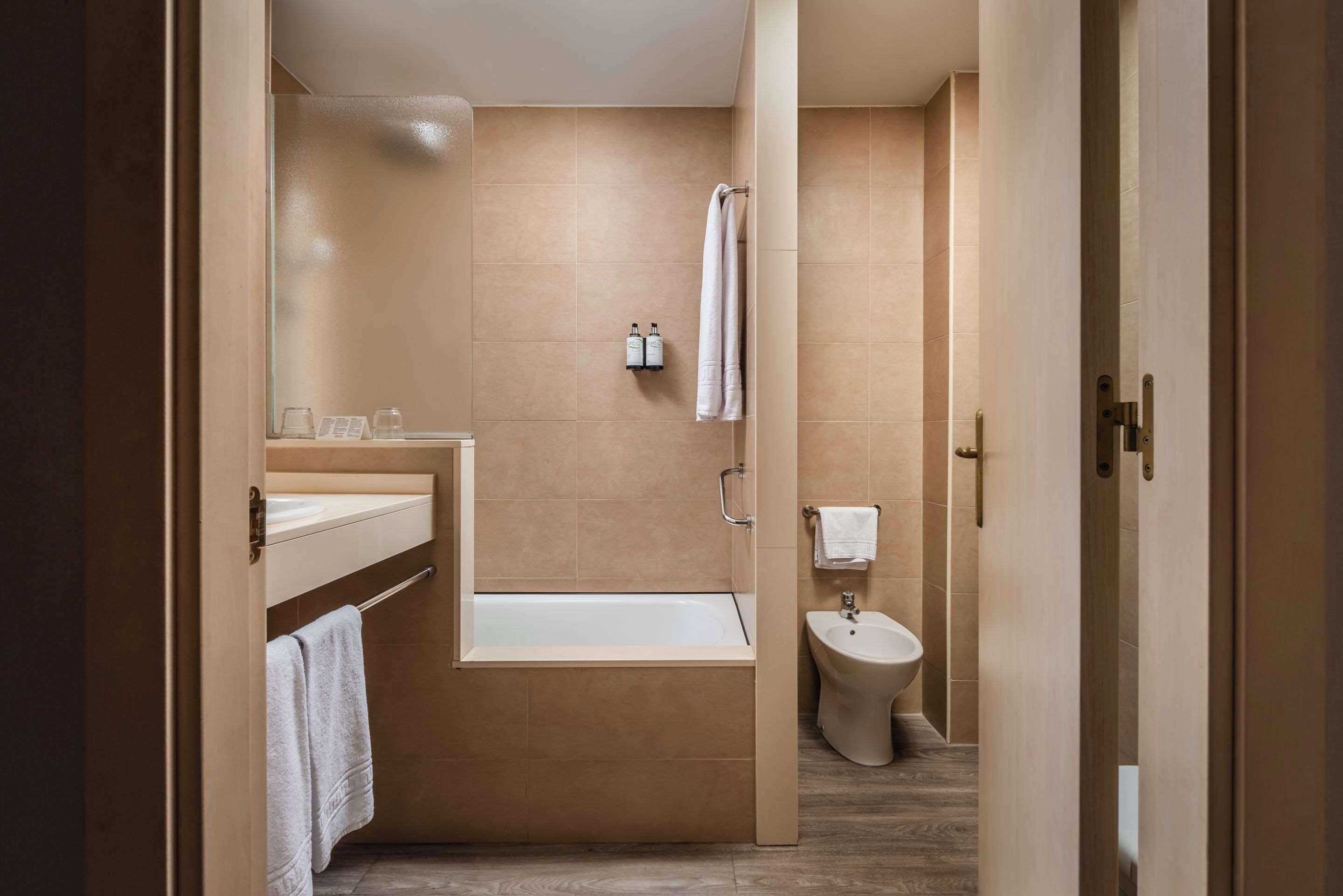 Photo - Petit Palace Trencadís