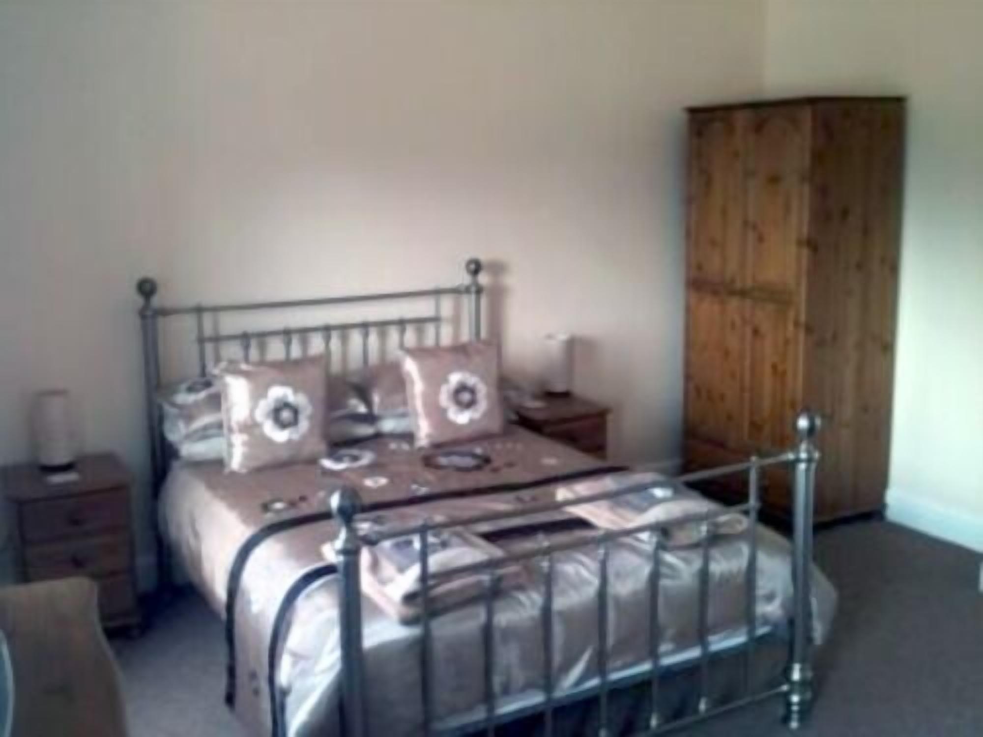 double room, ensuite