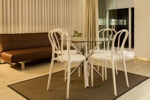 Appartement, 1 slaapkamer | Kameruitzicht