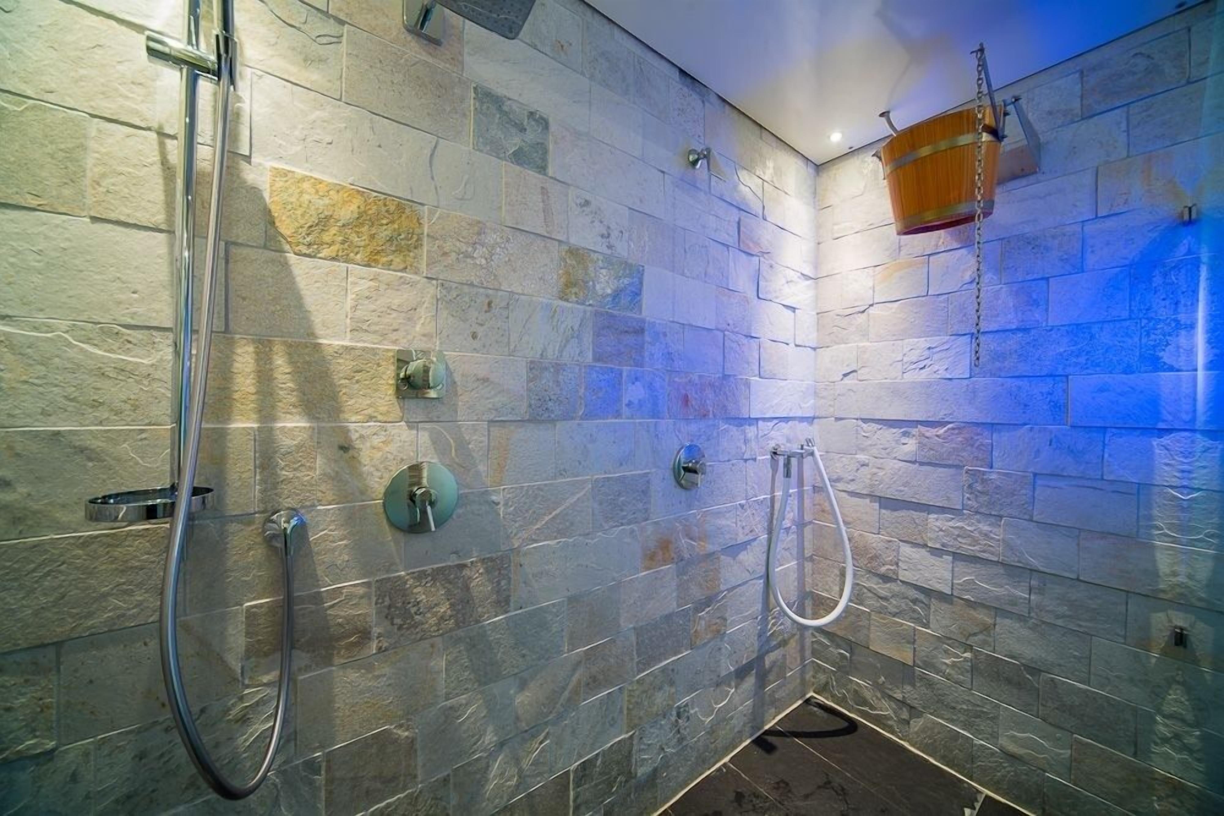 turkish bath/hammam, manicures and pedicures, massages