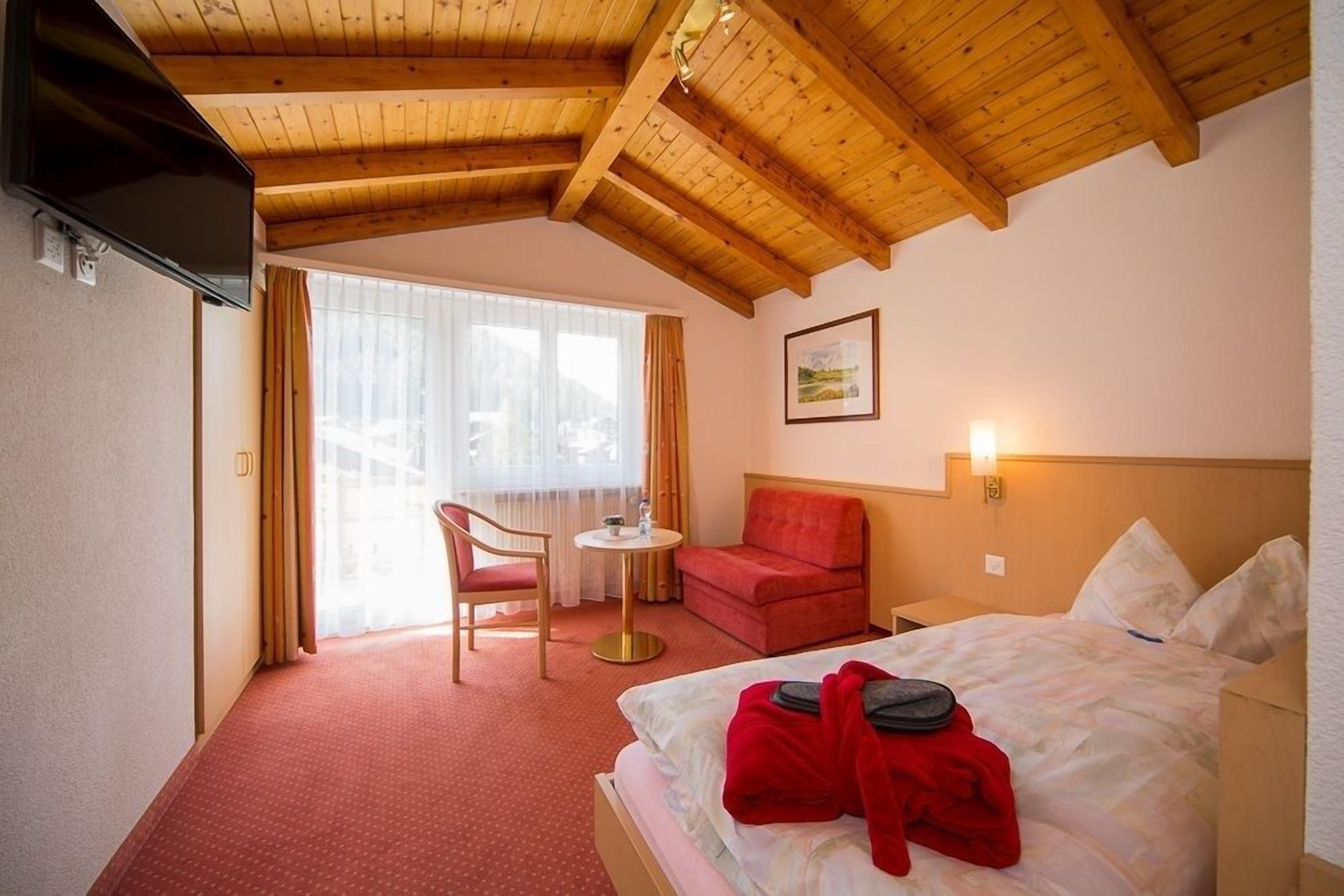 premium bedding, pillow-top beds, in-room safe, individually furnished