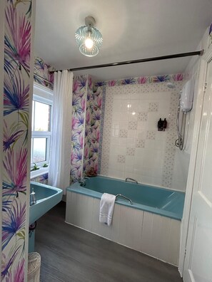 Habitación individual, baño privado | Baño