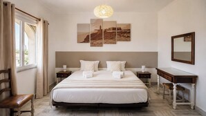 Unclassified image, 5 of 67, button - Tonel Apartments (Vila do Bispo)