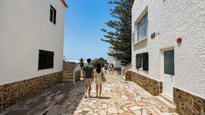 Unclassified image, 2 of 67, button - Tonel Apartments (Vila do Bispo)