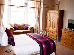 Double En-suite - Four Poster - Bayhouse (Scarborough)