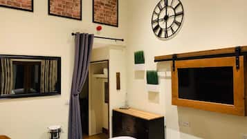 Comfort Double or Twin Room, Ensuite, Garden View