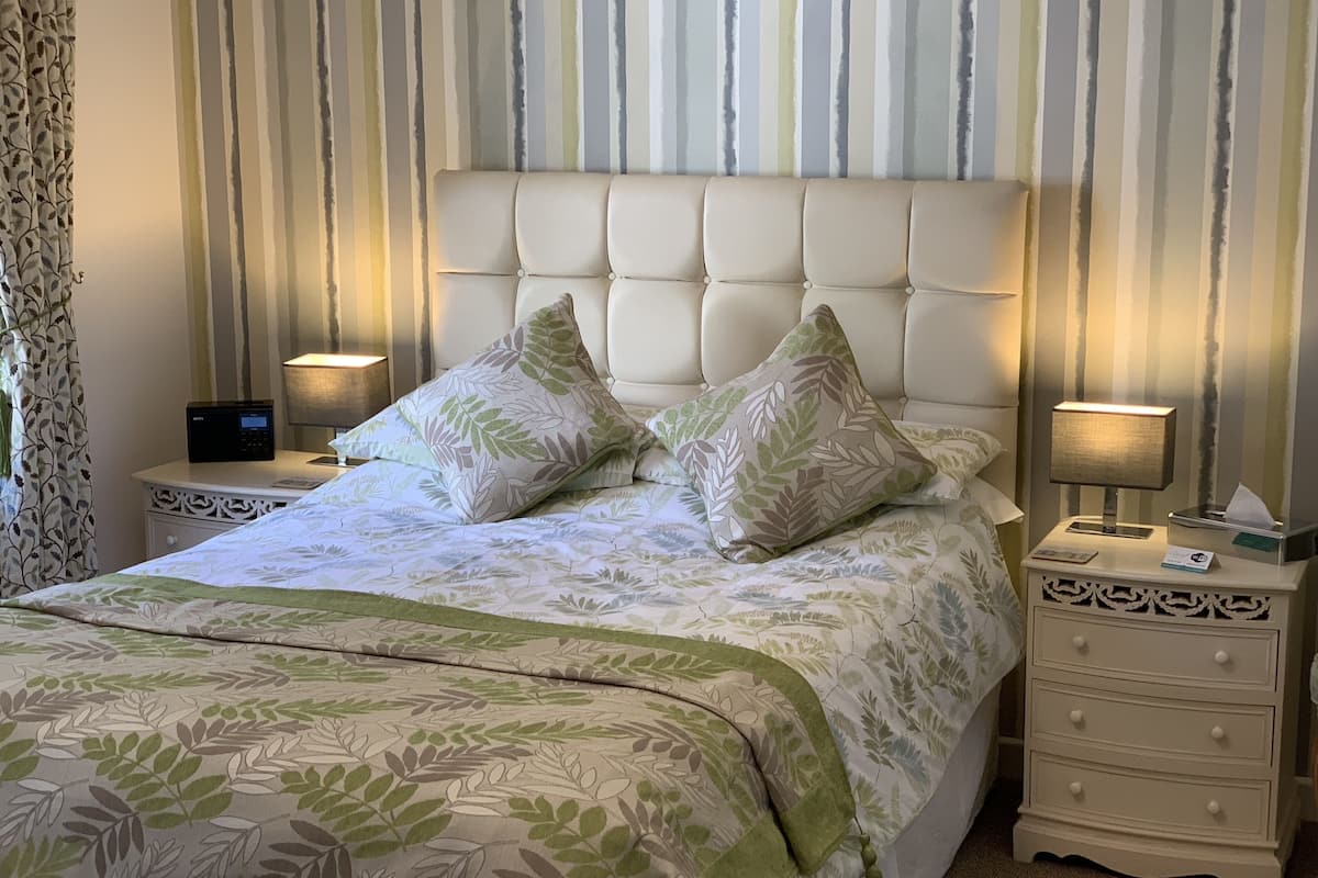 Standard Double Room, Ensuite (Room 5) | 1 bedroom