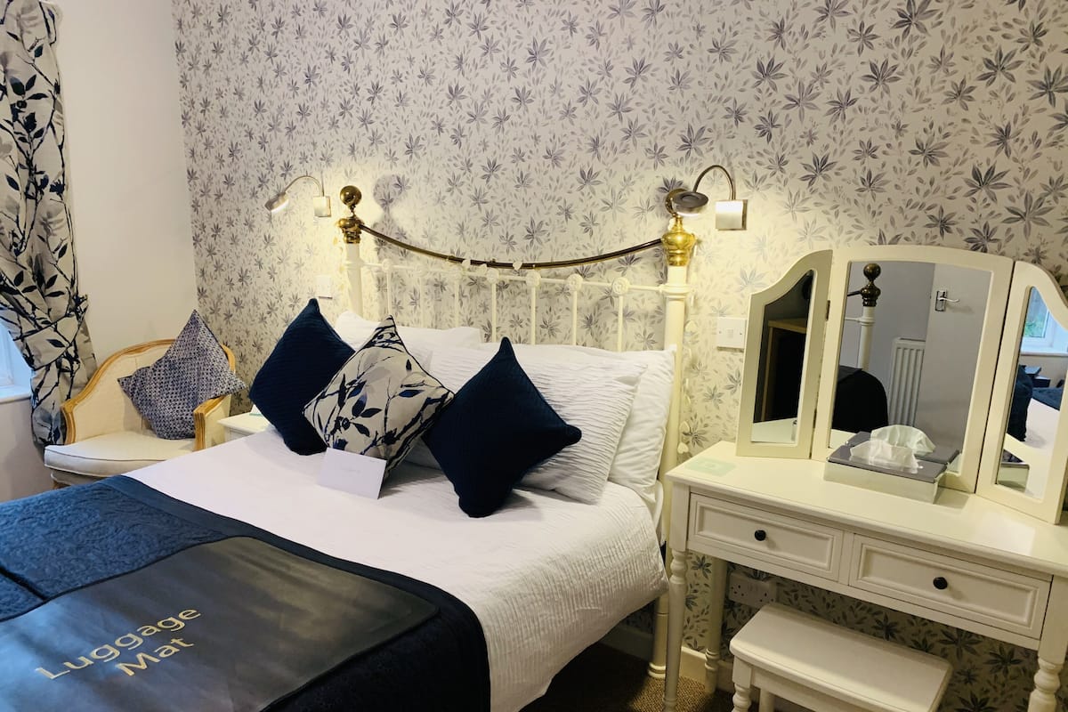 Double Room, Ensuite (The Blue Room) | 1 bedroom