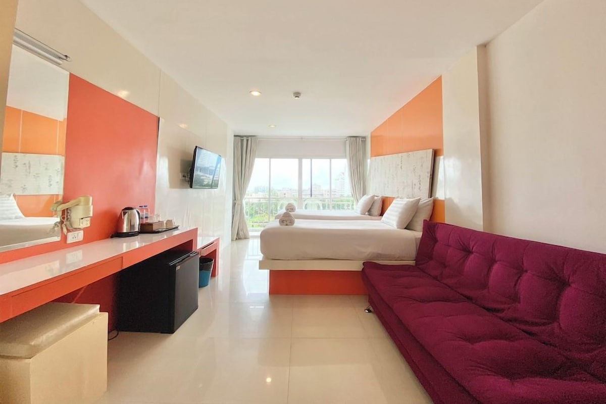 Minibar, coffres-forts dans les chambres, Wi-Fi gratuit, draps fournis
