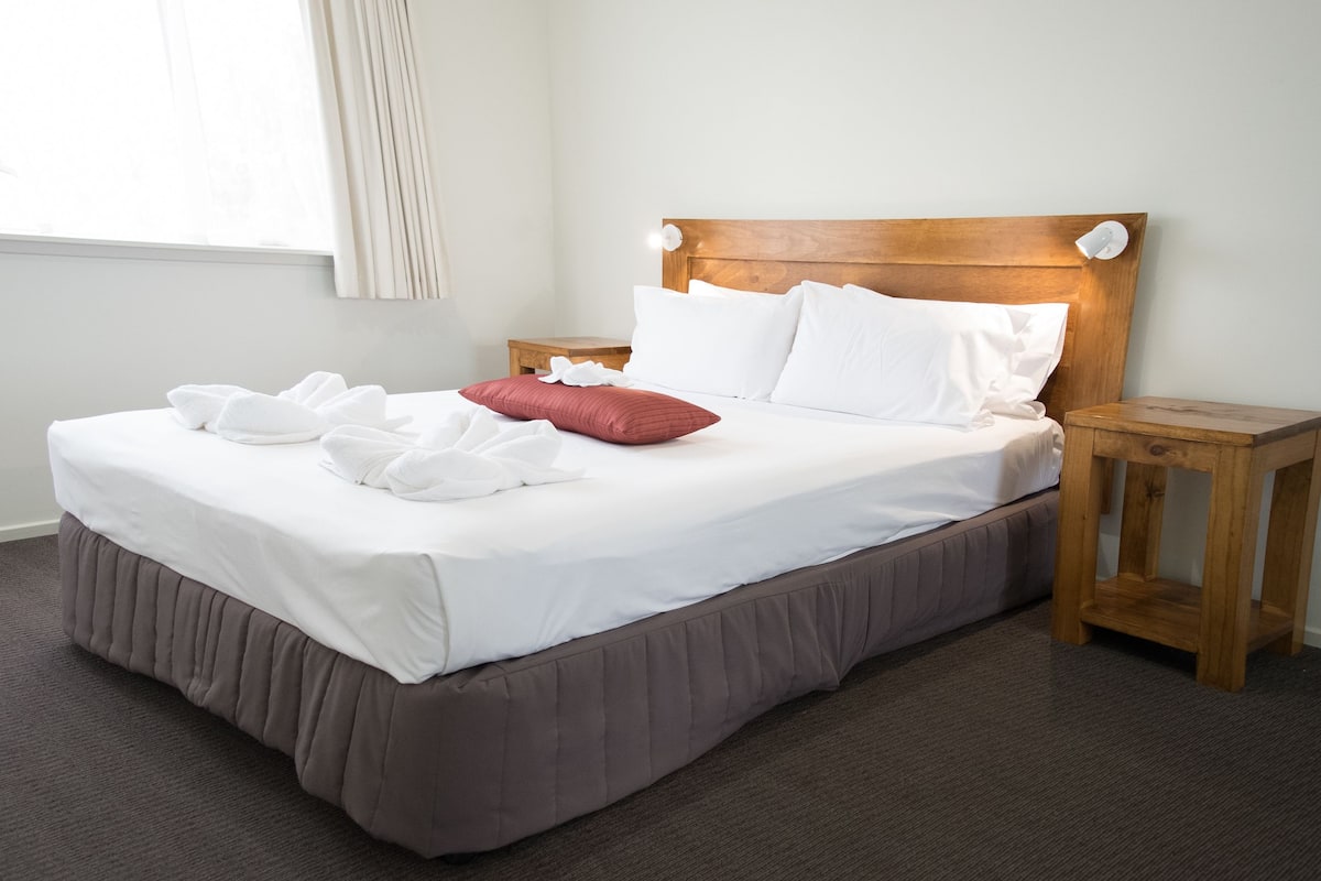 Premium bedding, blackout drapes, iron/ironing board, WiFi (free)